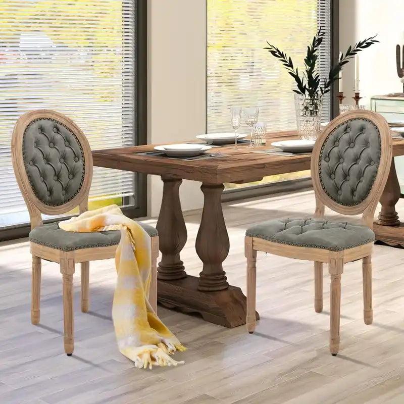 Chaises de salle à manger françaises en bois massif avec garniture cloutée (Lot de 2)