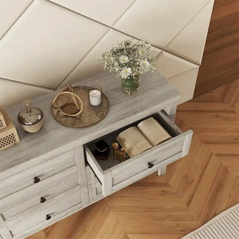 Commode en bois de style ferme avec 6 tiroirs