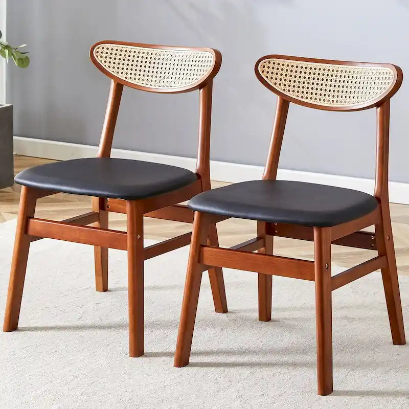 Chaise de salle à manger en bois massif avec dossier incurvé et coussin en PU.